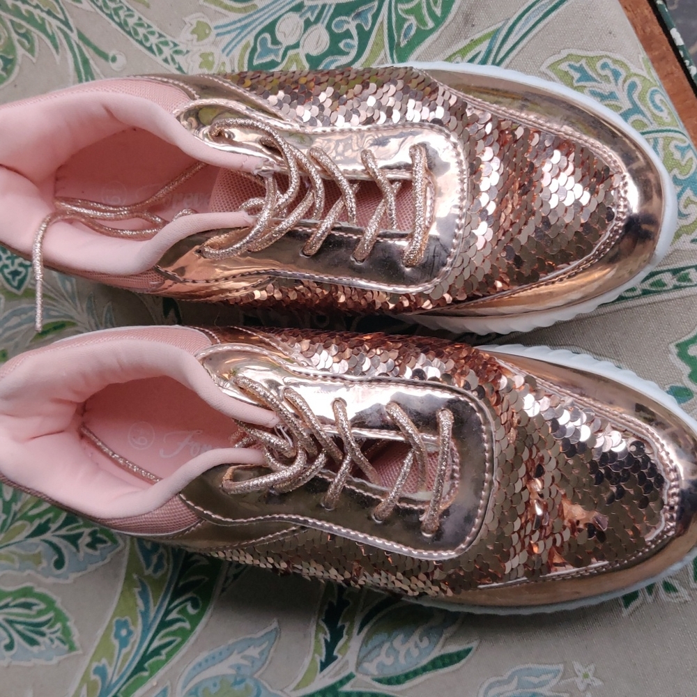 Forever 21 metallic sparkle tennis shoes